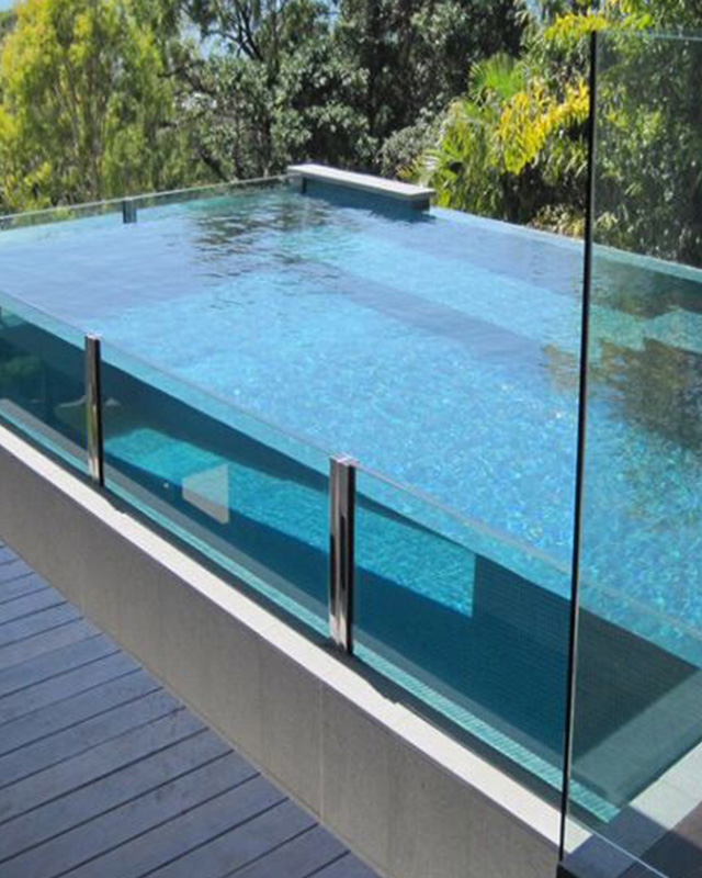 pool-windows-on-deck